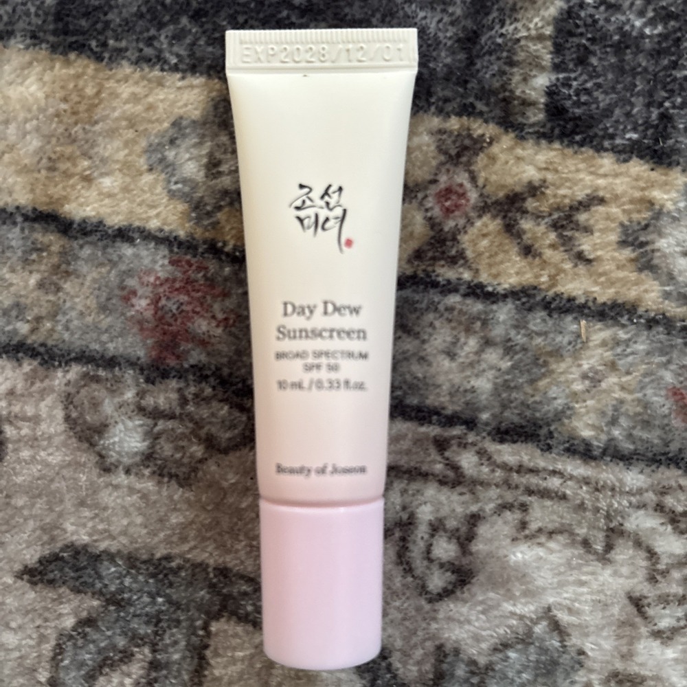 Authentic Beauty of Joseon Day Dew Sunscreen Lightweight SPF 50 Travel Size
